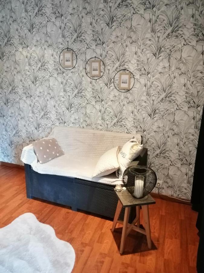 Mortagne-sur-Sevre Les Bichettes Bed & Breakfast エクステリア 写真