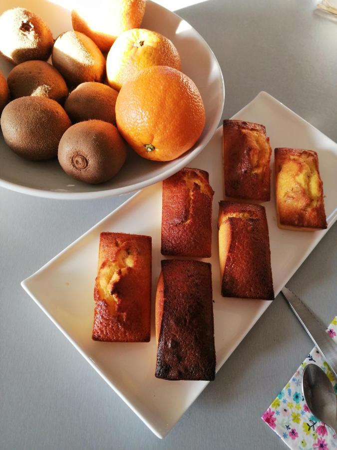 Mortagne-sur-Sevre Les Bichettes Bed & Breakfast エクステリア 写真