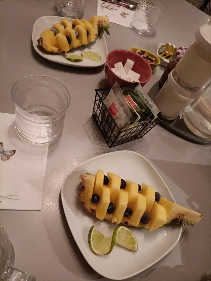 Mortagne-sur-Sevre Les Bichettes Bed & Breakfast エクステリア 写真