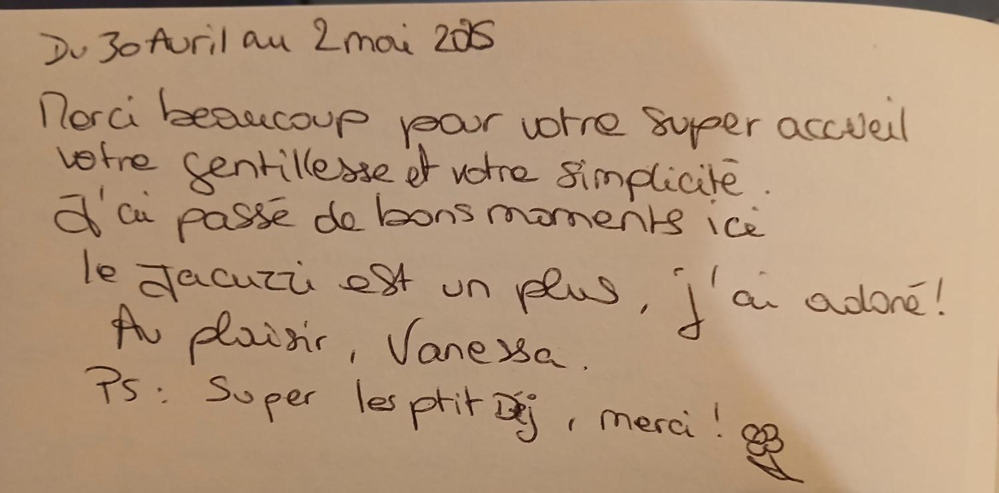 Mortagne-sur-Sevre Les Bichettes Bed & Breakfast エクステリア 写真